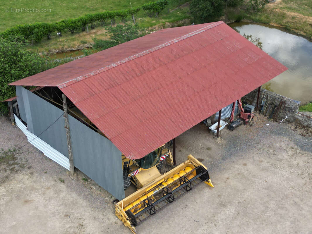 Exploitation agricole de 100 ha avec gîte, bâtiments d'élevage et potentiel d'agrandissement - photo 4