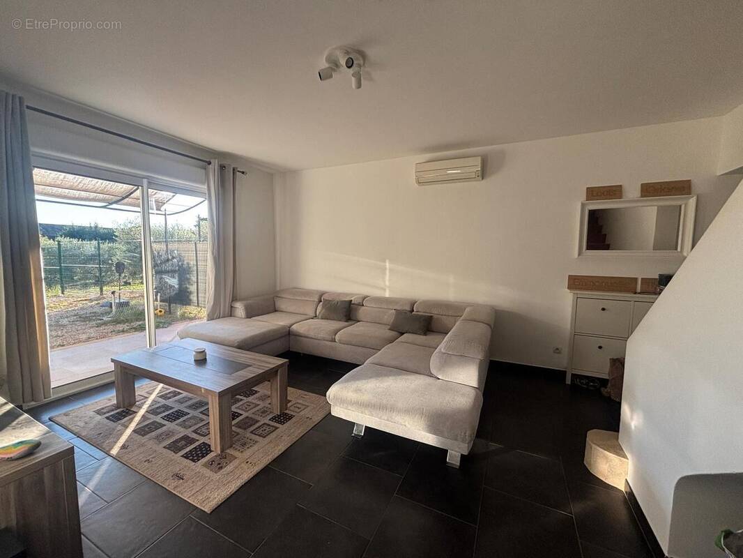 Maison à MAUSSANE-LES-ALPILLES