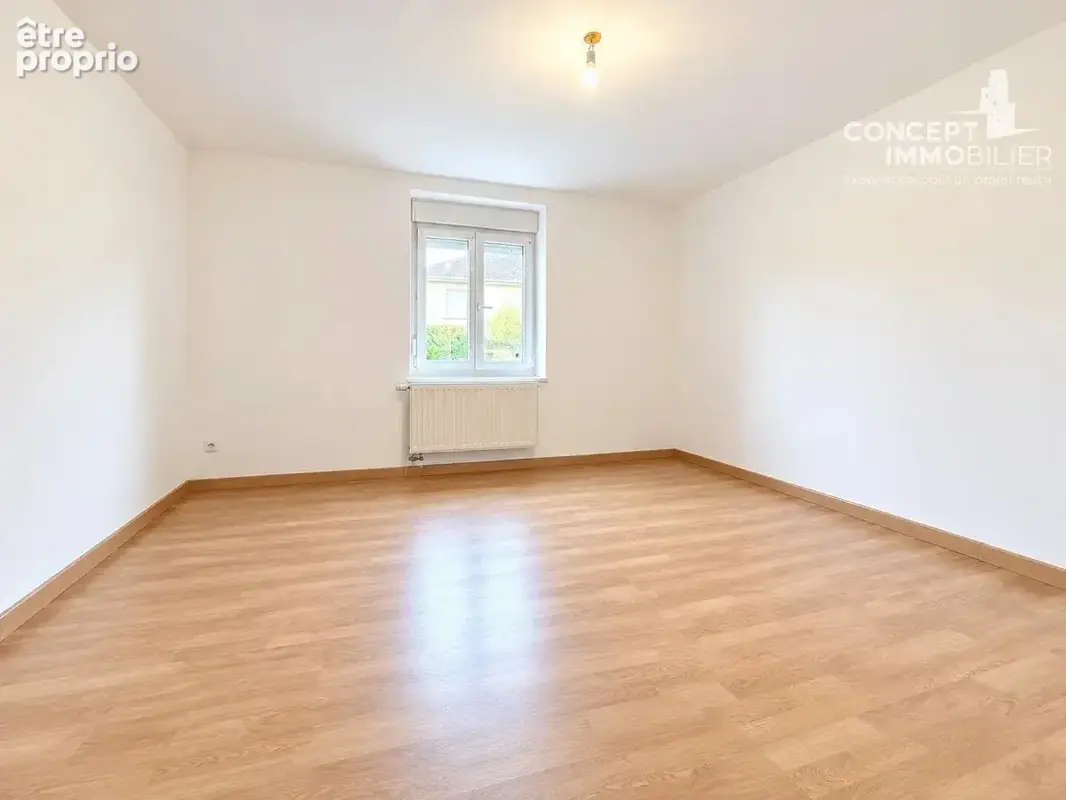 Immeuble de rapport rénové – 3 appartements - photo 8