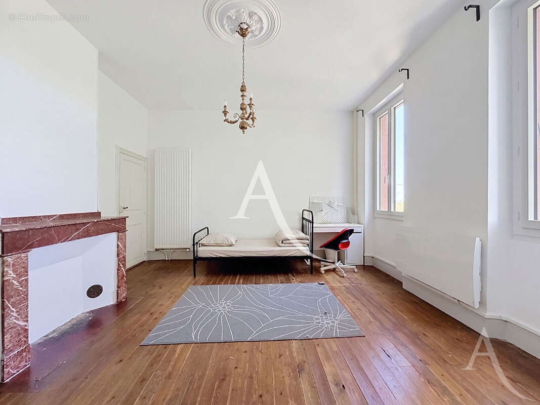 Maison de Maître Lavernose Lacasse - 9 pièces 248 m2 - photo 8