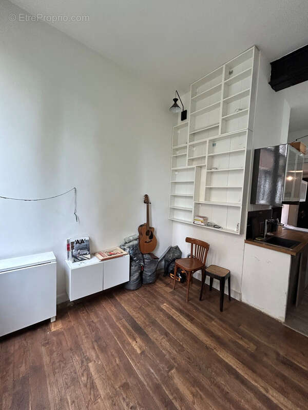 Appartement à PARIS-20E