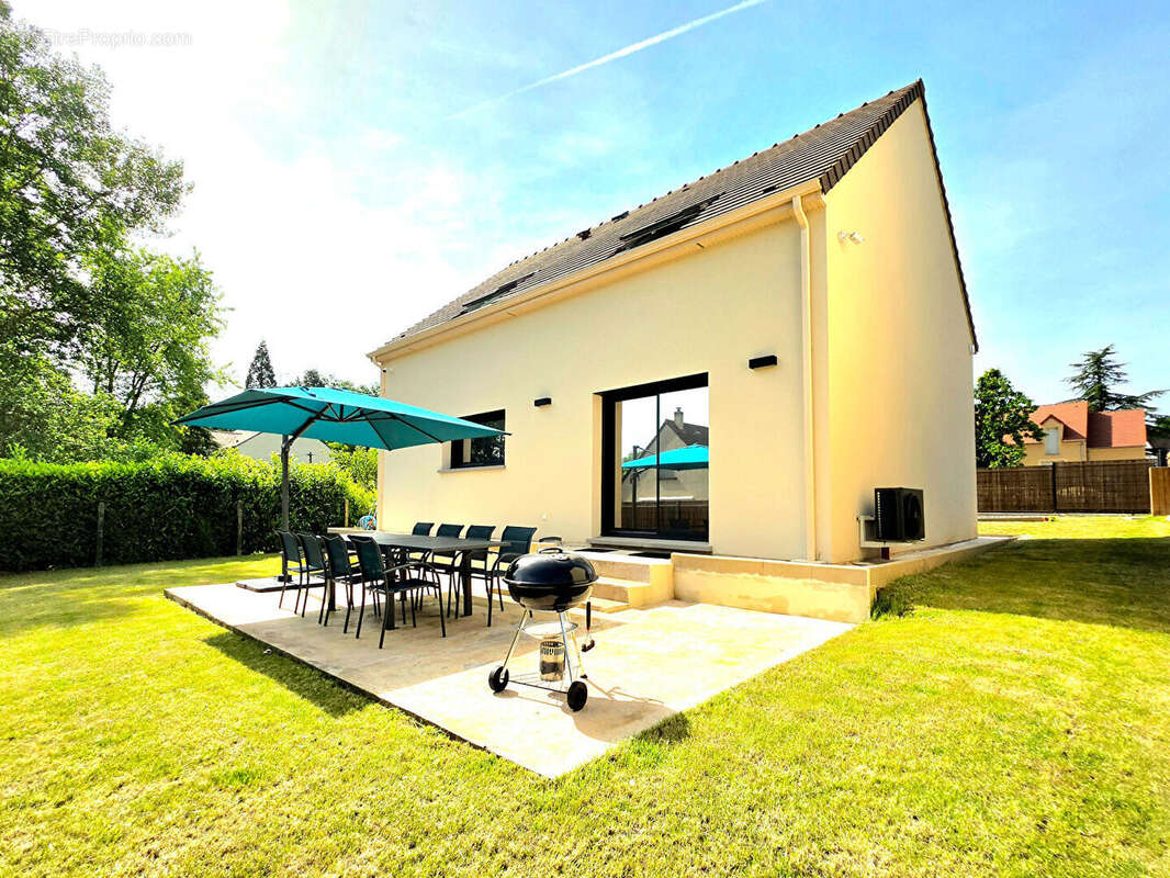 Maison à SAINT-LEGER-EN-YVELINES