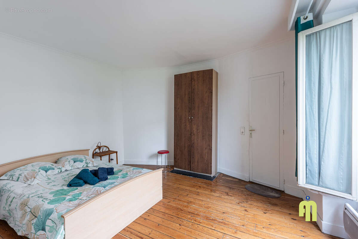 Appartement à PARIS-20E