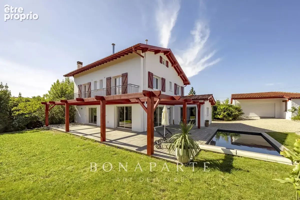 Ascain - maison 9 pieces avec vue rhune - photo 23