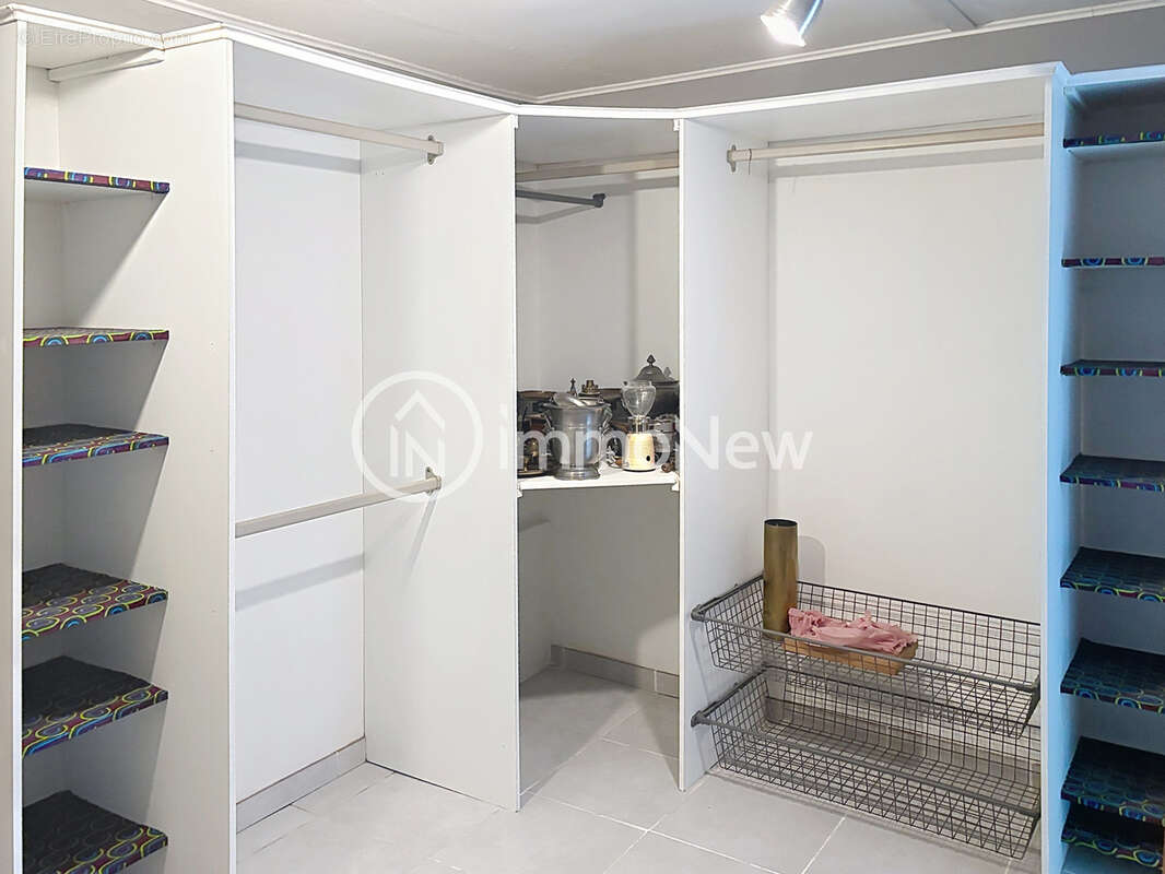 Rare a la vente, maison 230 m2  avec 5 chambres sur un beau terrain de 1700 m2 avec sa vue exceptionnelle - photo 13