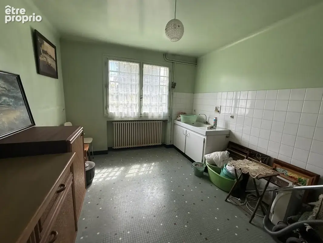 VILLENEUVE-SUR-LOT, maison des années 70 avec 5 chambres et jardin - photo 11