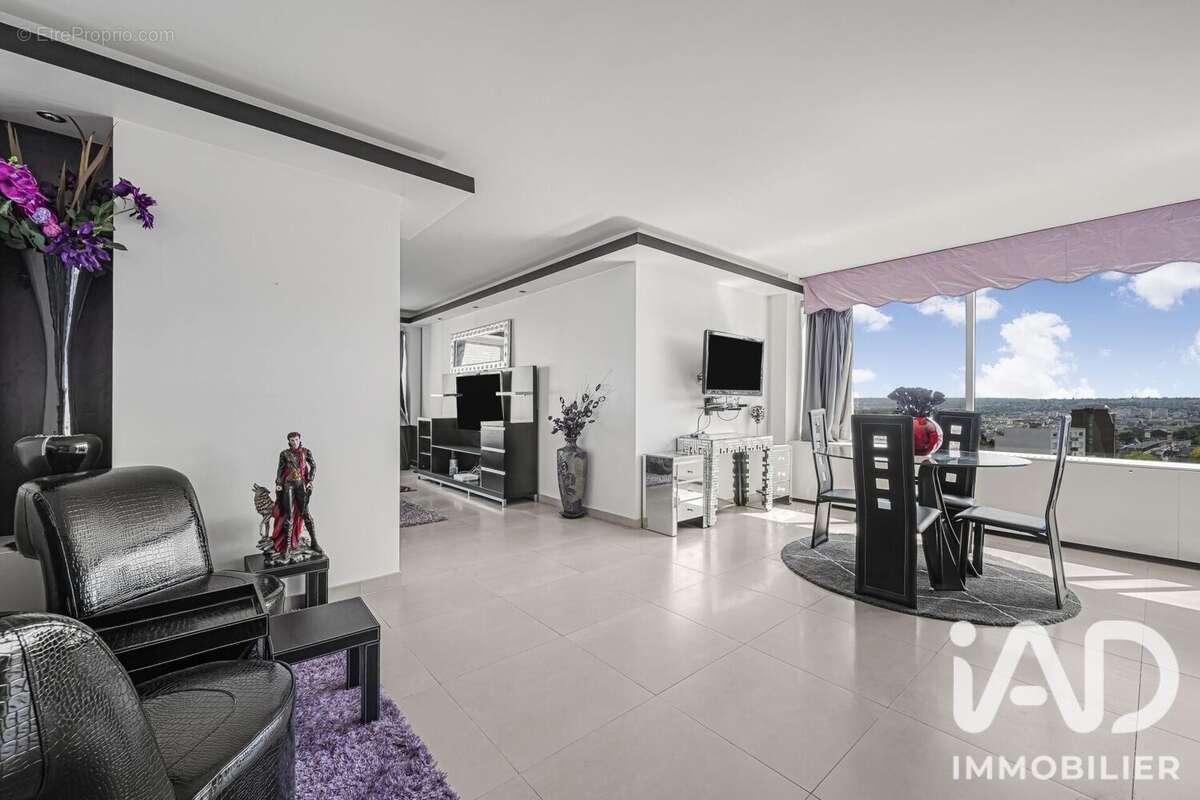 Photo 8 - Appartement à PUTEAUX