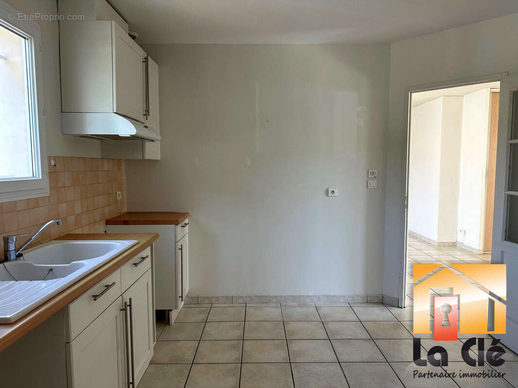 Maison à CASTELCULIER