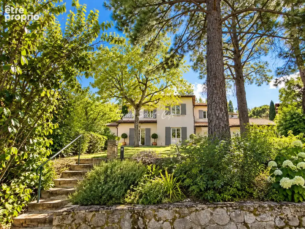 Maison à SAINT-CYR-AU-MONT-D'OR