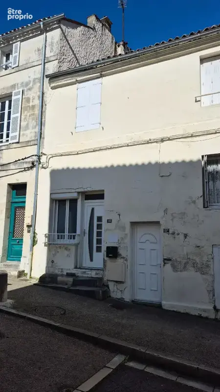 Maison Saintes 5 pièce(s) - Quartier Saint François - photo 2