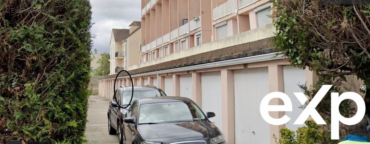 Parking à MELUN