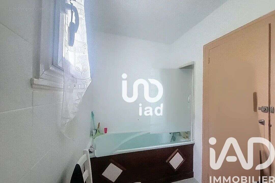 Photo 9 - Maison à VIERZON