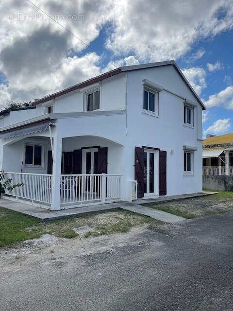 Maison à LE MOULE