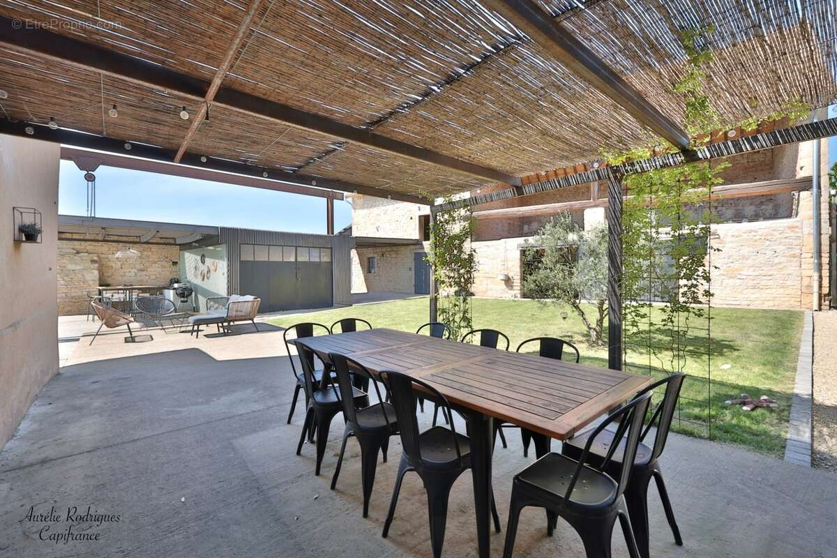 Maison à vendre 7 pièces SAINT MARTIN BELLE ROCHE (71) - photo 14