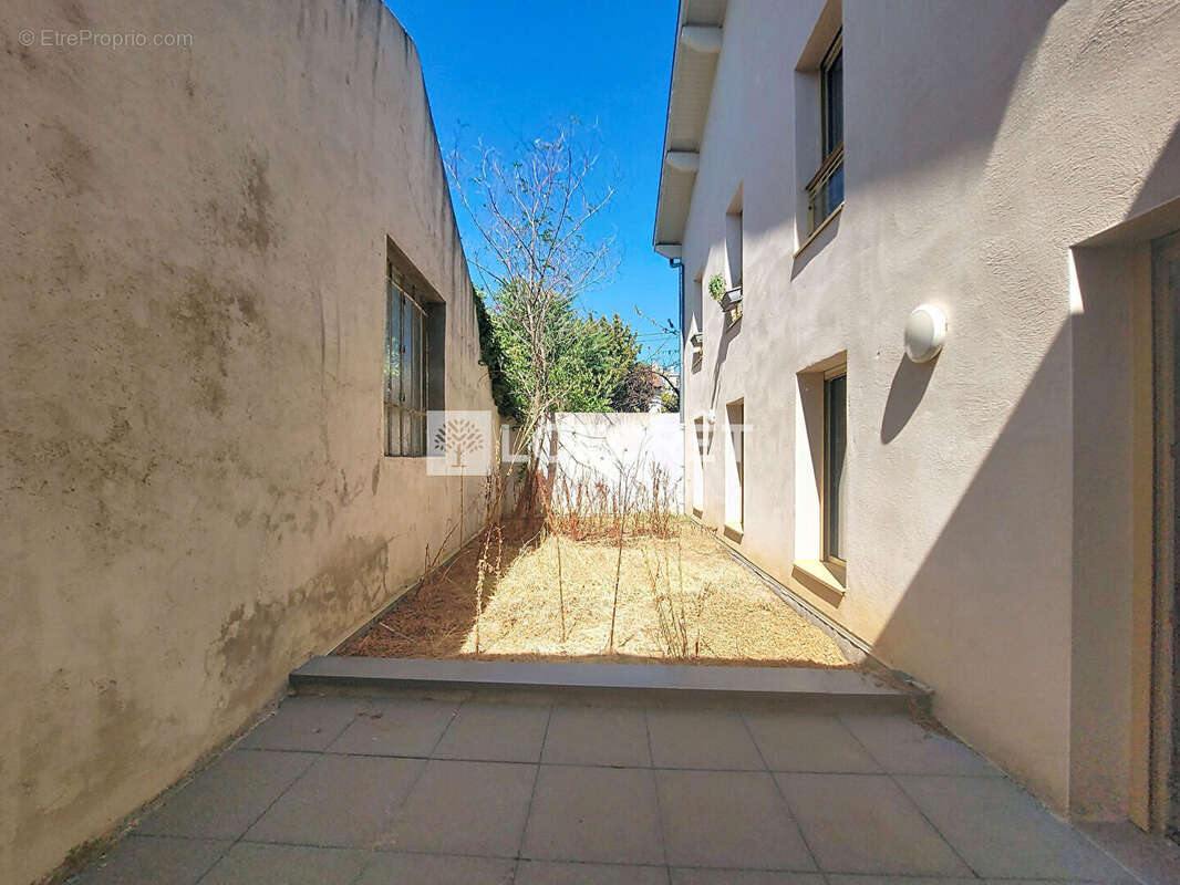 Appartement Caluire Et Cuire 4 pièce(s) 80 m2 - photo 10