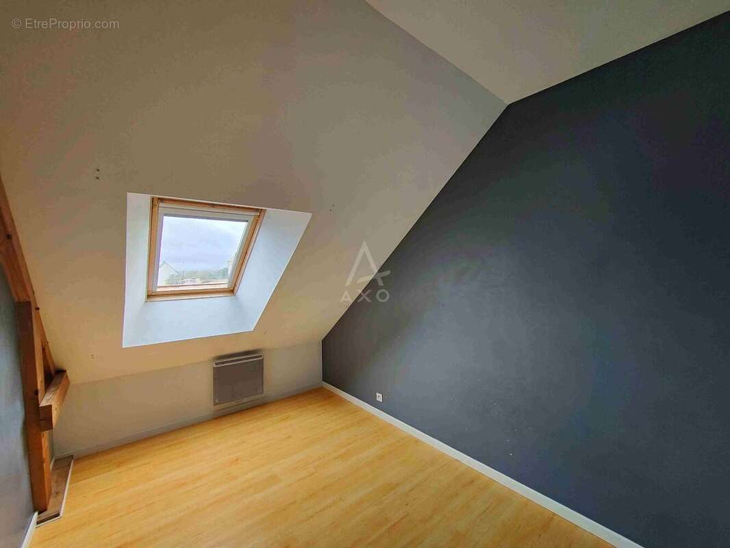 Maison à NOTRE-DAME-DU-PE