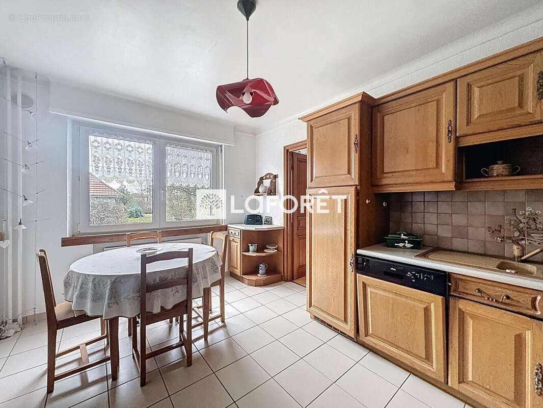 Maison Delle 6 pièce(s) 127 m2 - photo 10