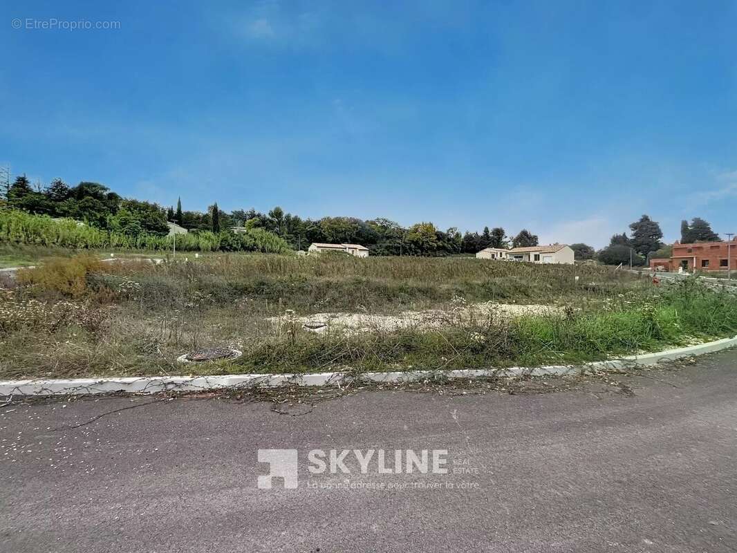 Terrain à BOURG-SAINT-ANDEOL