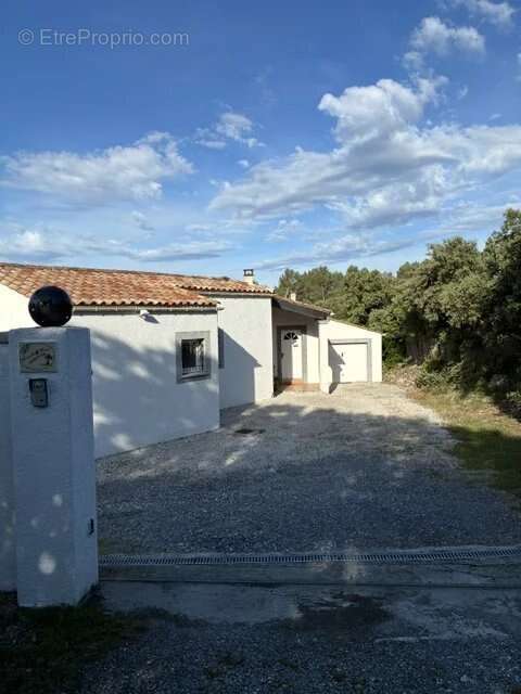 Maison à ORTHOUX-SERIGNAC-QUILHAN