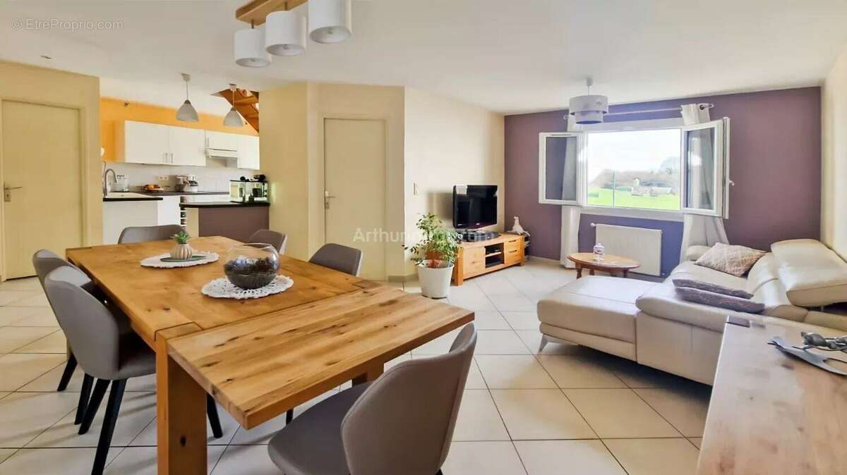 Maison à CARNETIN