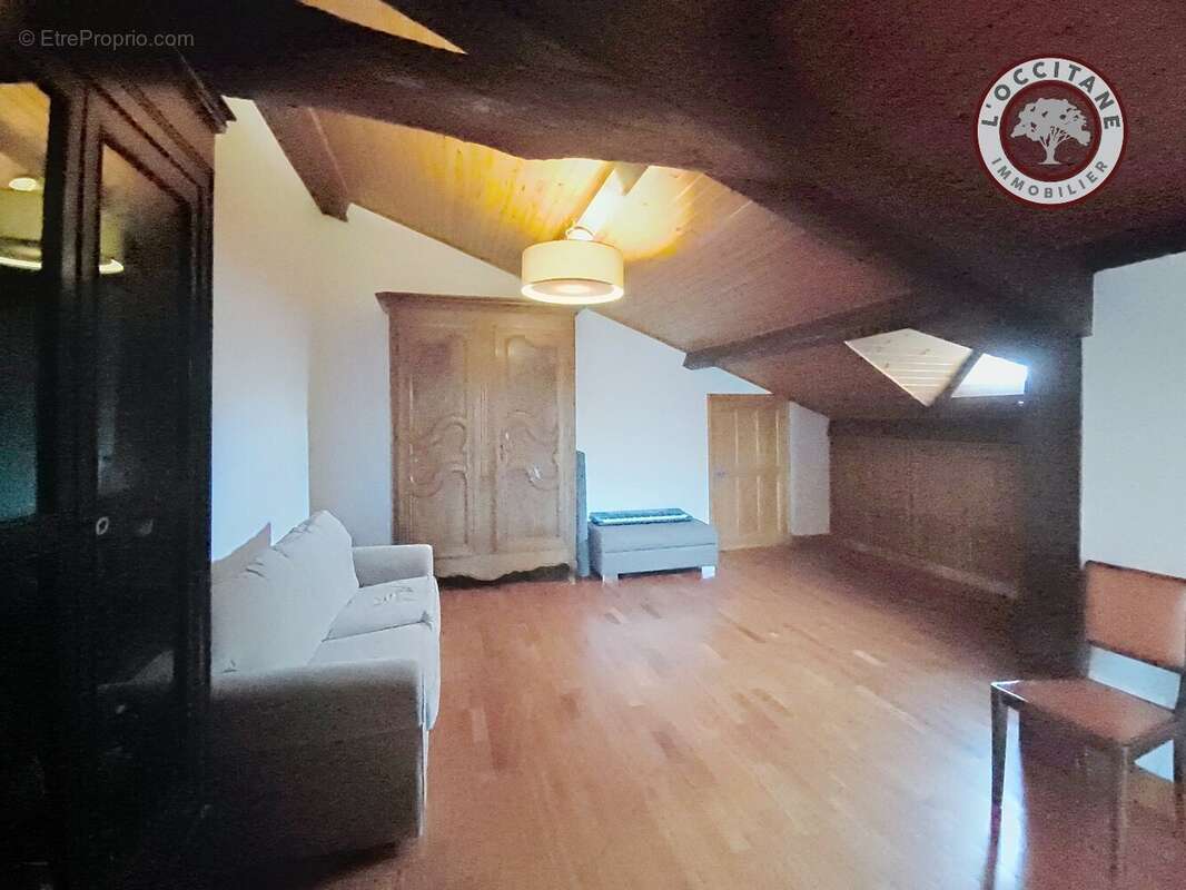 Maison à MAUVEZIN
