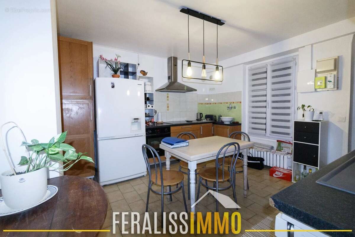 Maison à VAUX-SUR-SEINE