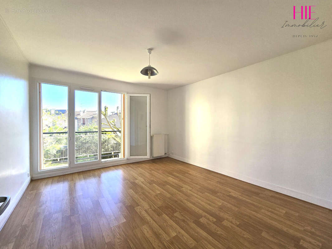 Appartement à BONDY