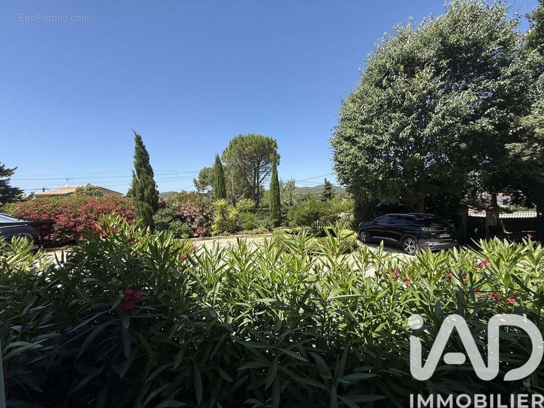 Photo 4 - Maison à LES ANGLES