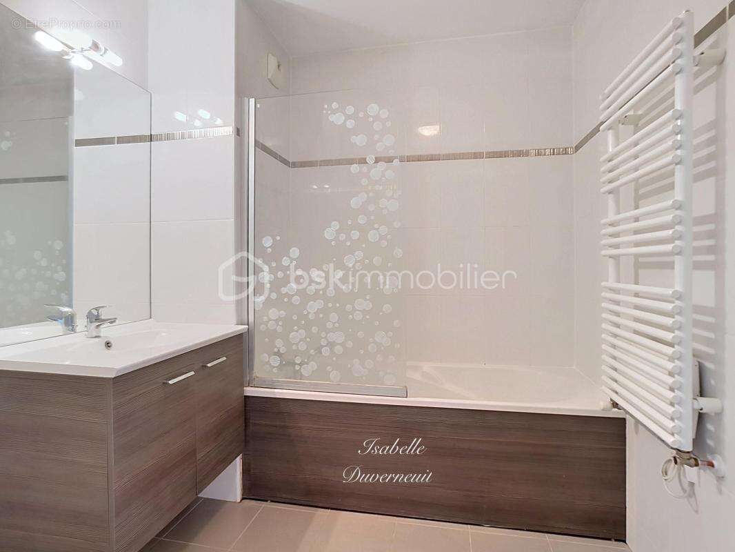 Appartement à MONTEVRAIN