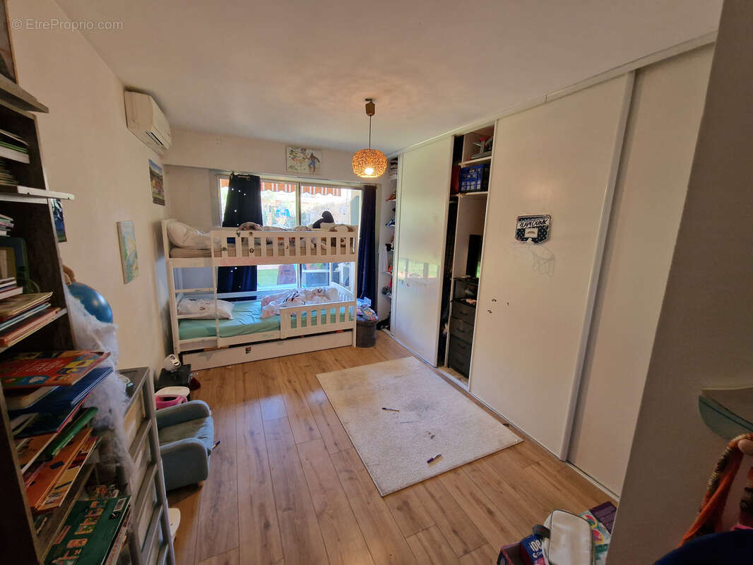 Appartement à ROQUEBRUNE-CAP-MARTIN