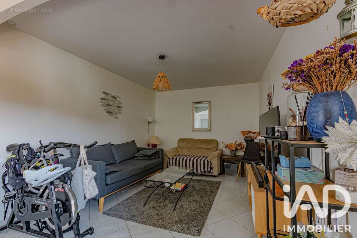 Appartement 99 m² à Gasny  - photo 2