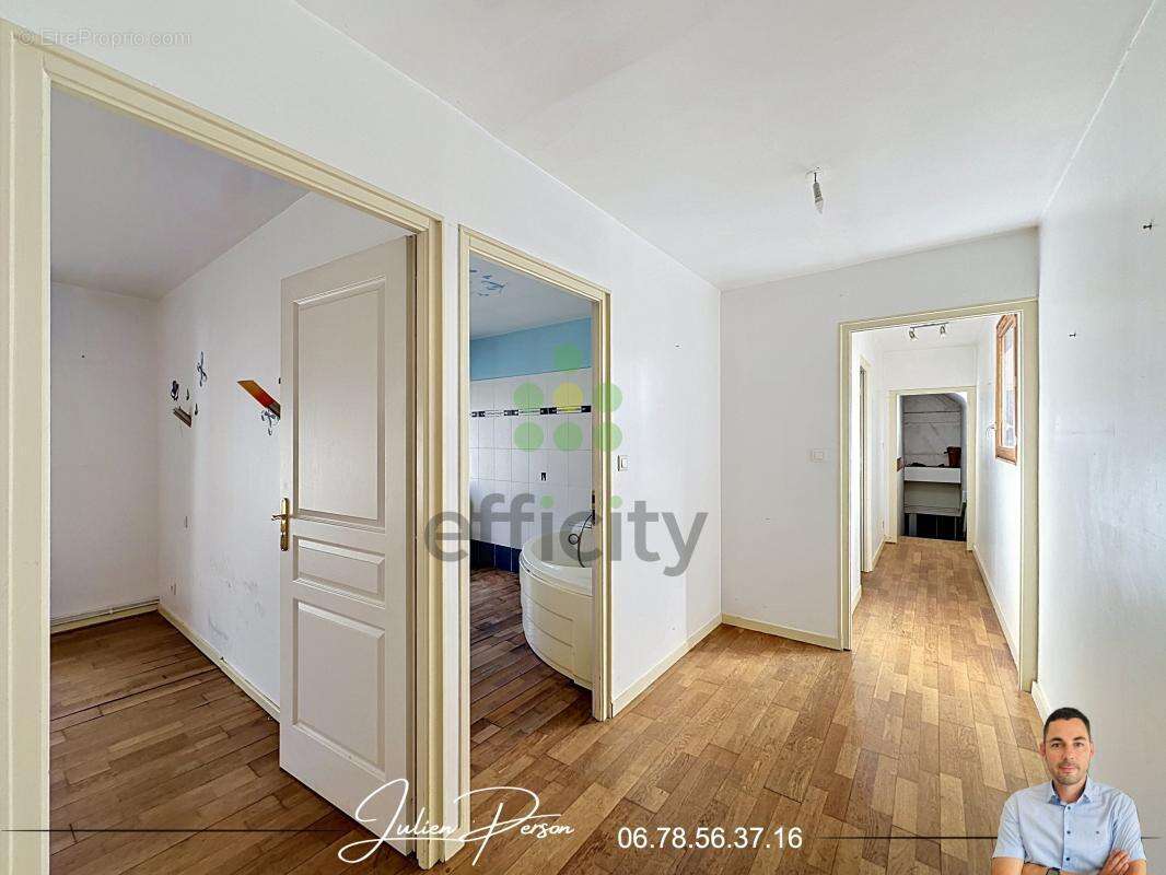 Maison 205 m² à Guingamp  - photo 23