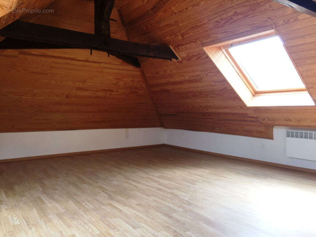 Maison à CHATEAU-GONTIER