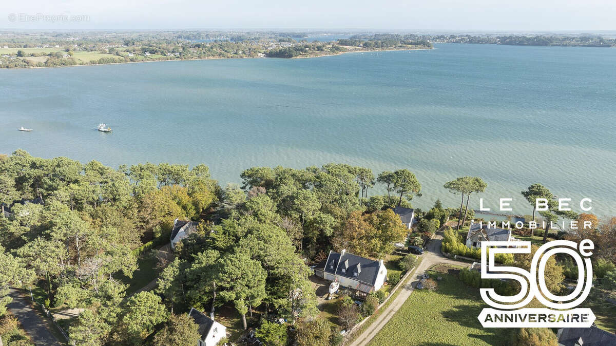 Maison à LARMOR-BADEN