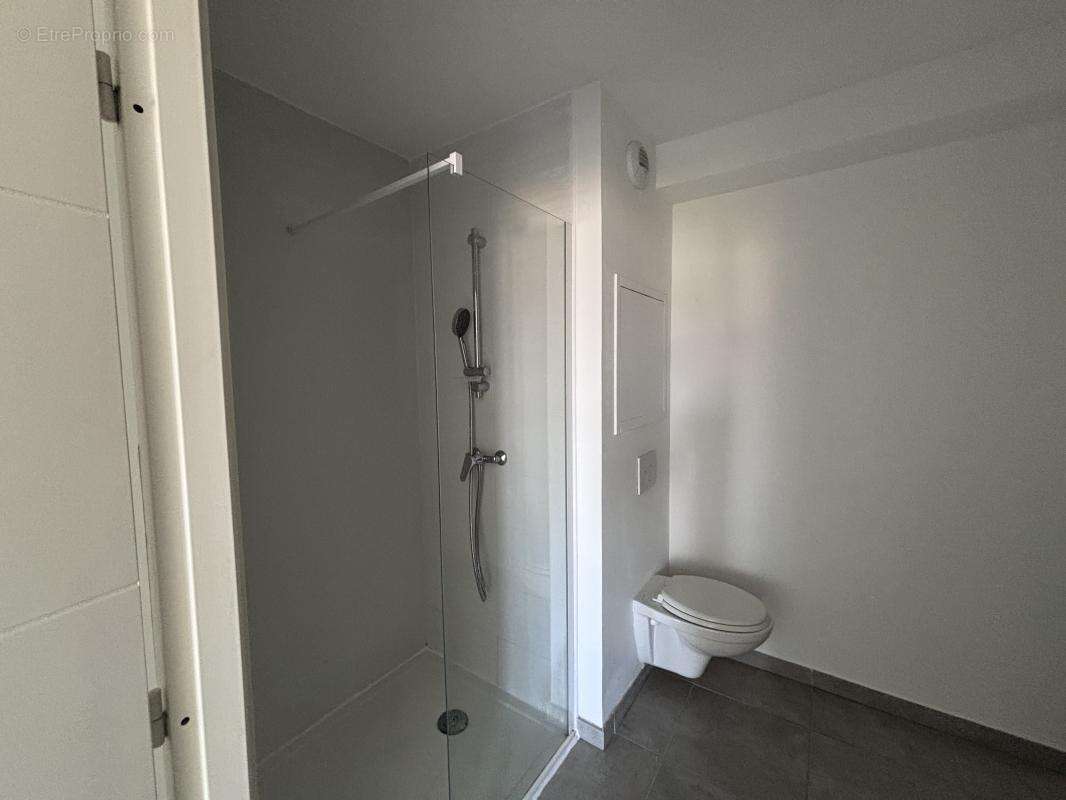 Appartement à MARSEILLE-9E