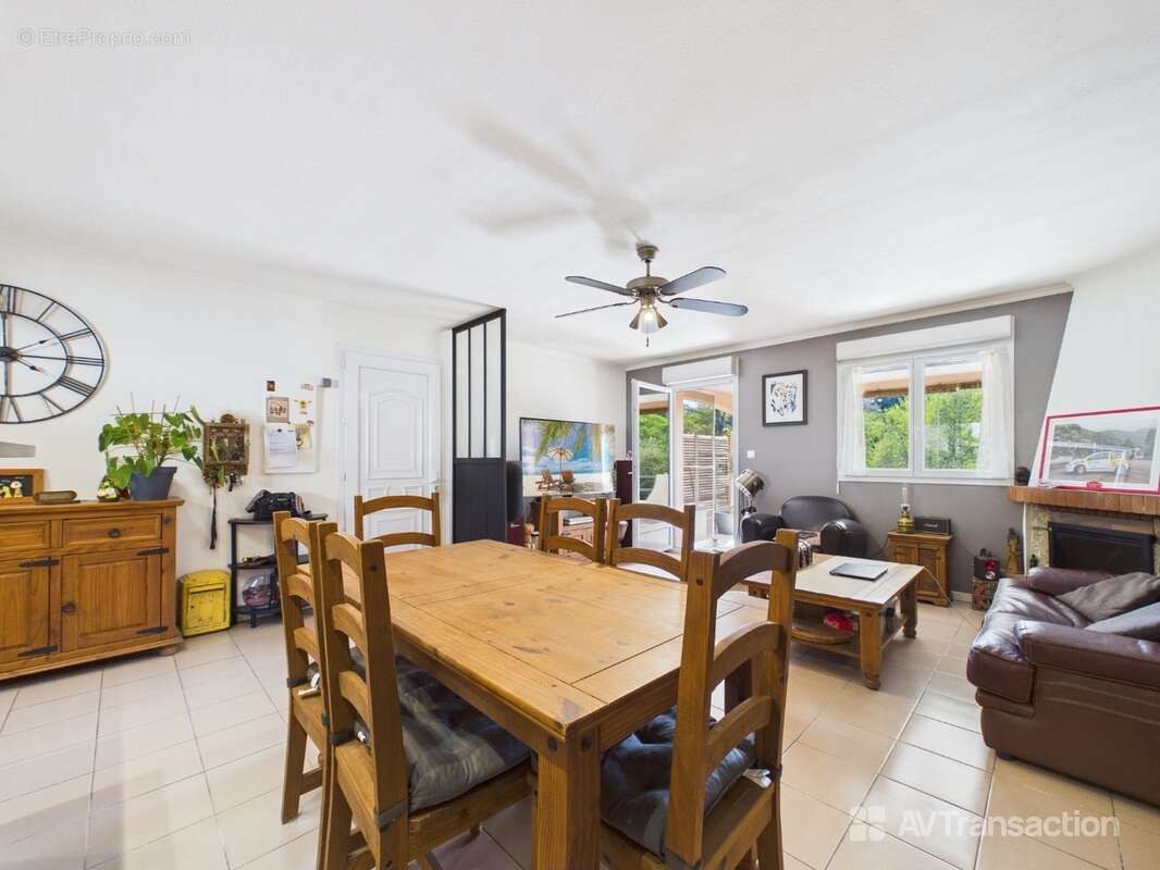 Appartement à AFA