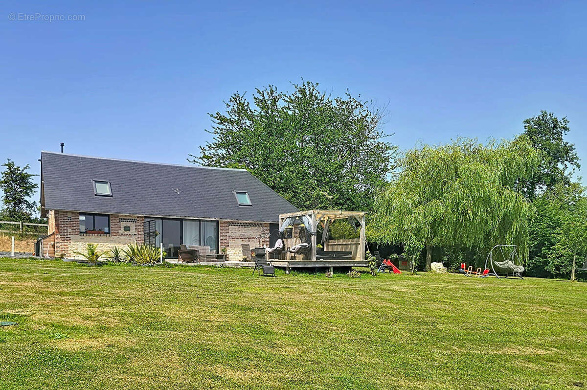 Maison à PONT-L'EVEQUE