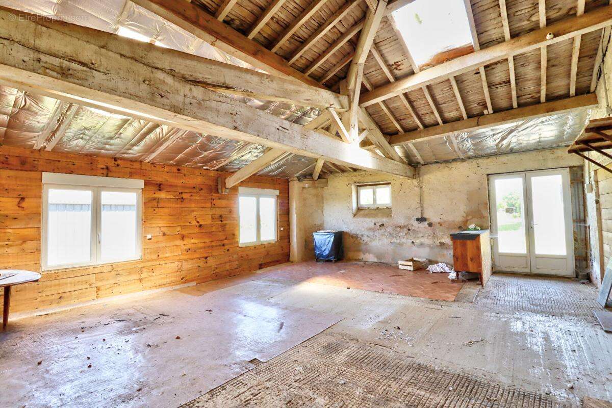 Maison à VILLIERS-EN-PLAINE