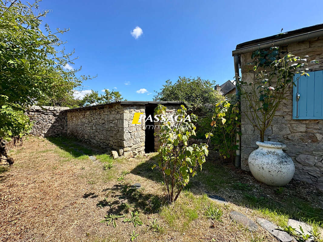 Maison à SEVERAC-LE-CHATEAU