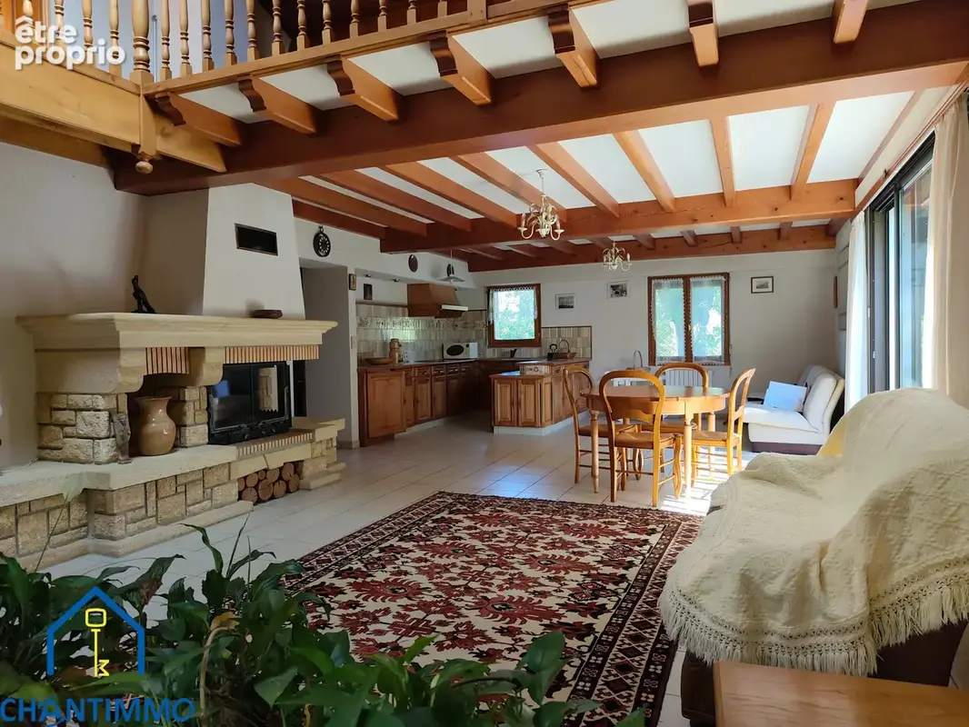 Maison de charme des années 60 avec vaste terrain arboré - photo 3