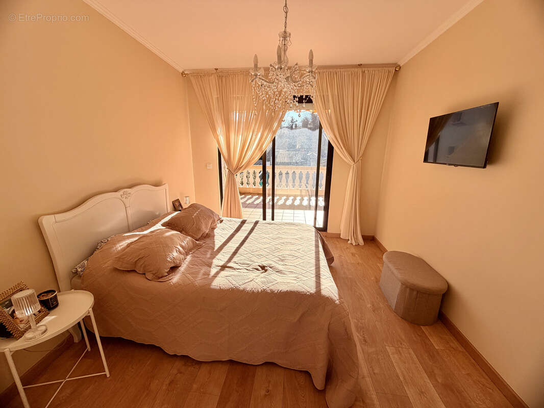 Maison à MARSEILLE-9E