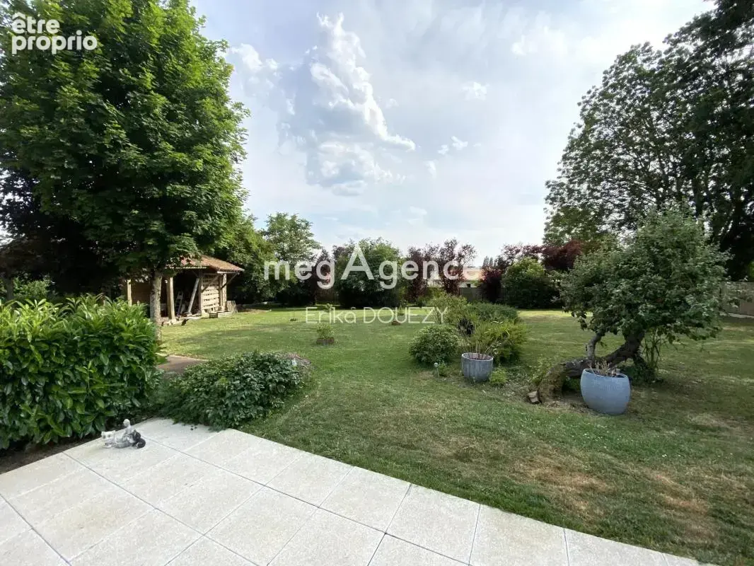 Longère 250m²  7 chambres magnifique jardin avec annexes - photo 4