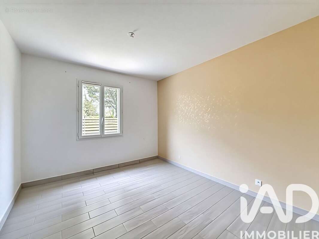 Photo 5 - Maison à SAINT-SAUVEUR-D'AUNIS