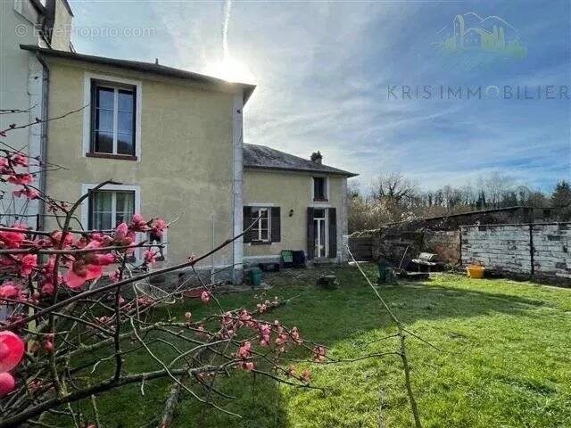 Maison à LIZY-SUR-OURCQ