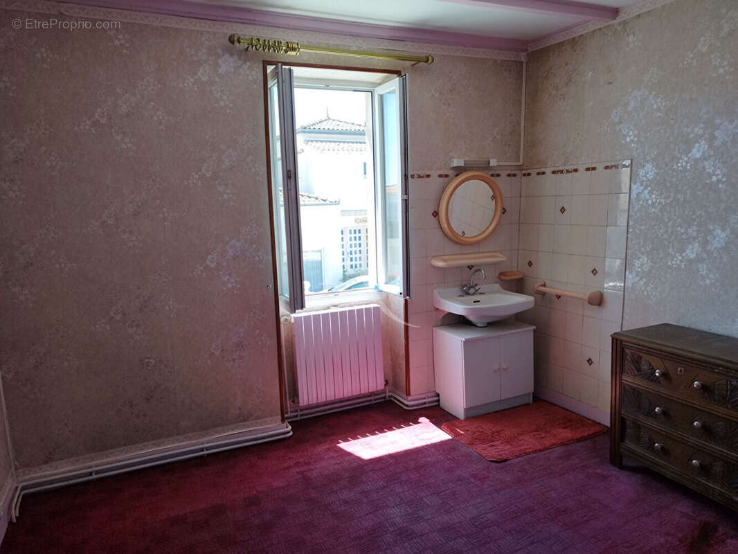 Maison à SAINT-SULPICE-DE-ROYAN