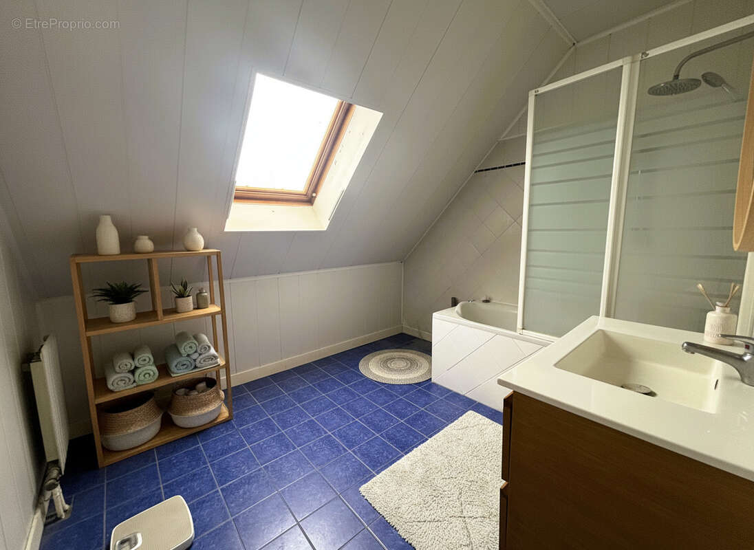 Maison à MAINVILLIERS