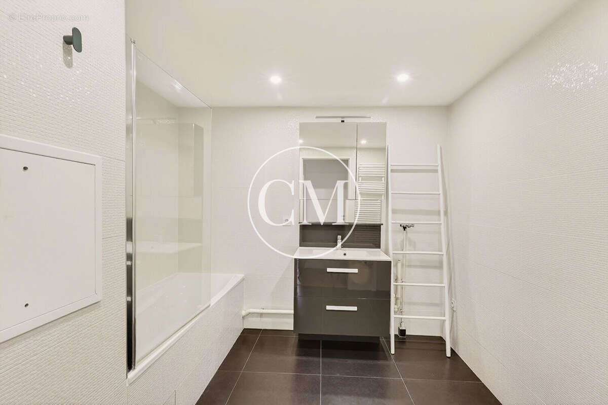 Appartement à VERSAILLES