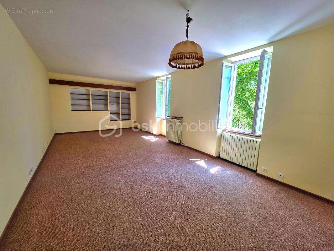 Maison à PIERRELATTE