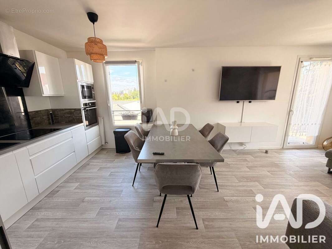 Appartement 60 m² à Corbeil-Essonnes  - photo 9