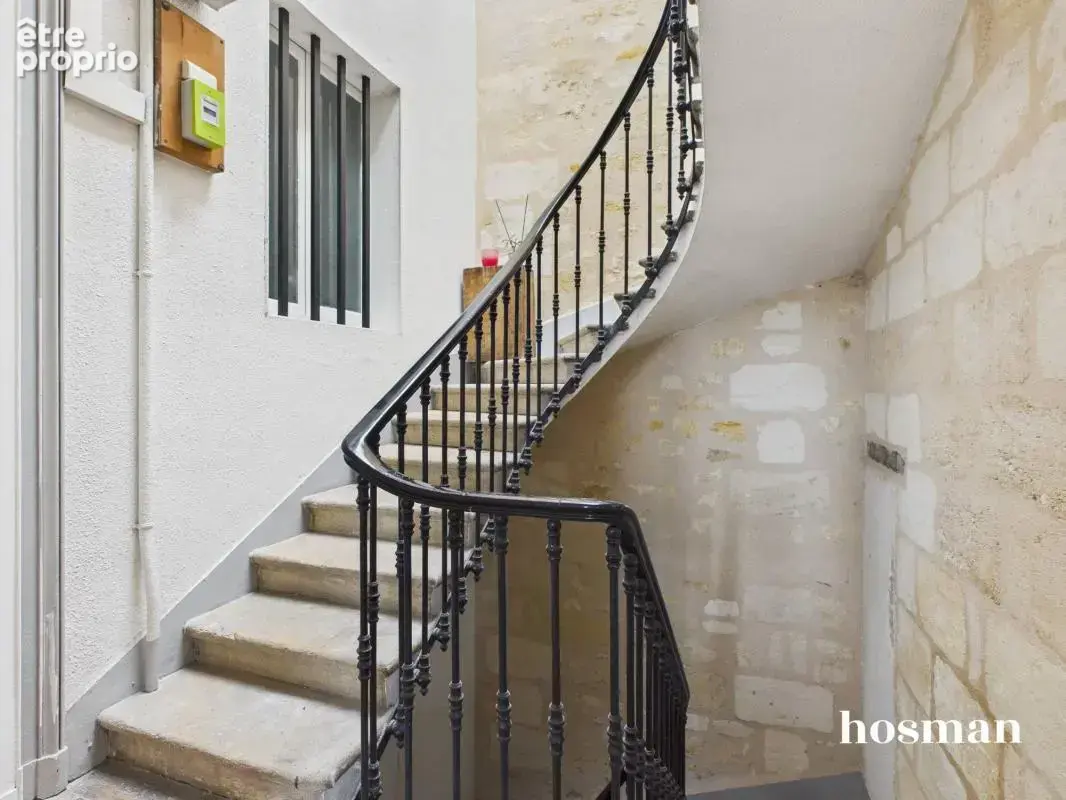 Magnifique appartement T2 de 56 m² avec vue dégagée sur les quais – Quai Sainte-Croix, Bordeaux - photo 15